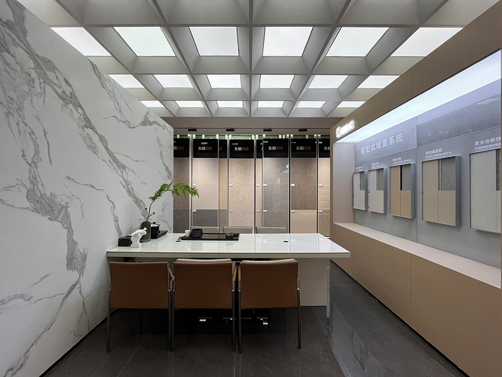 j9����վ�����й����ٷ���վ