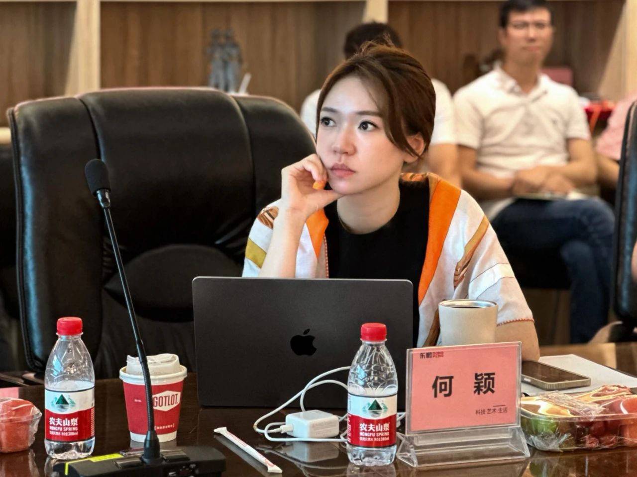 j9����վ�����й����ٷ���վ