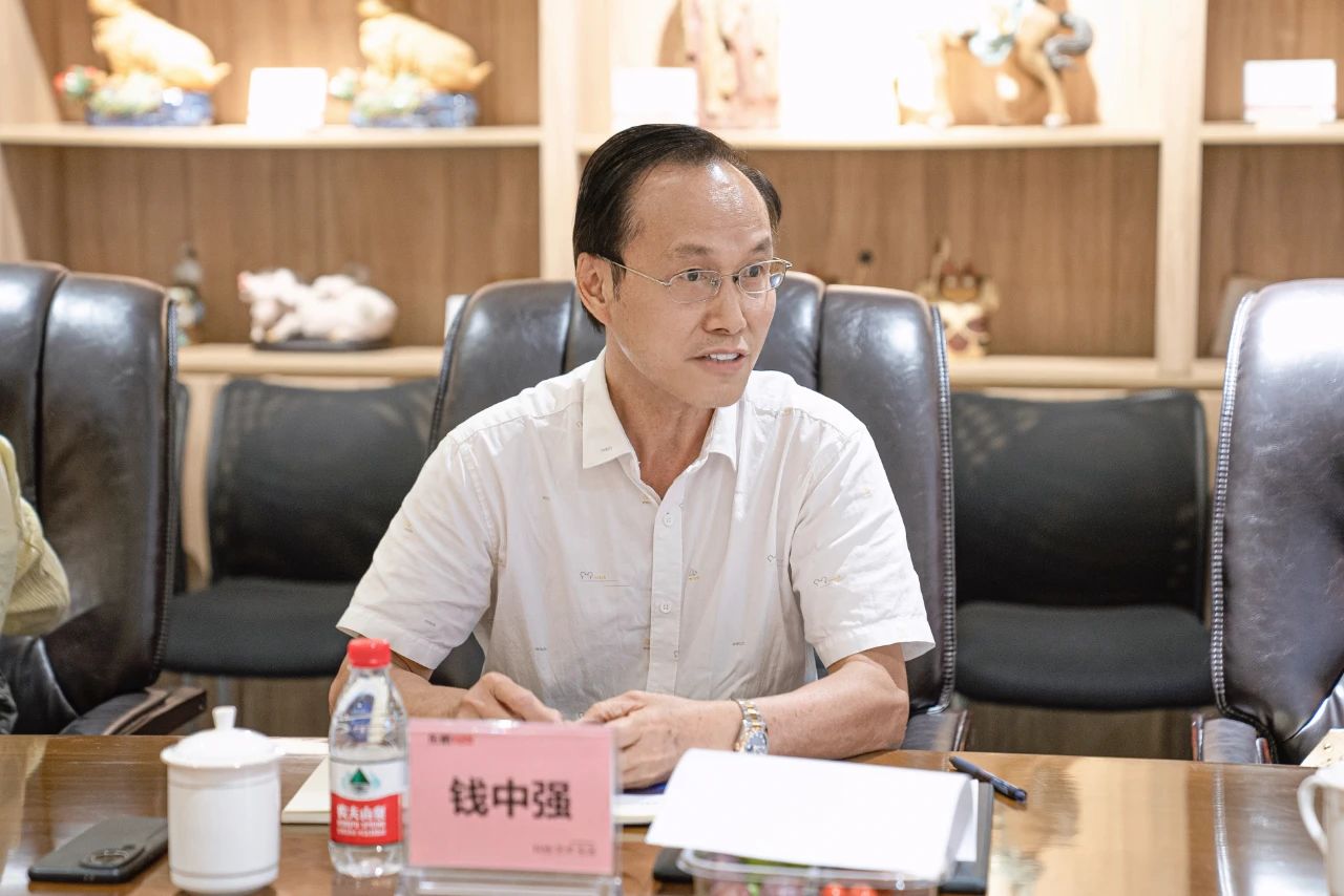 j9����վ�����й����ٷ���վ