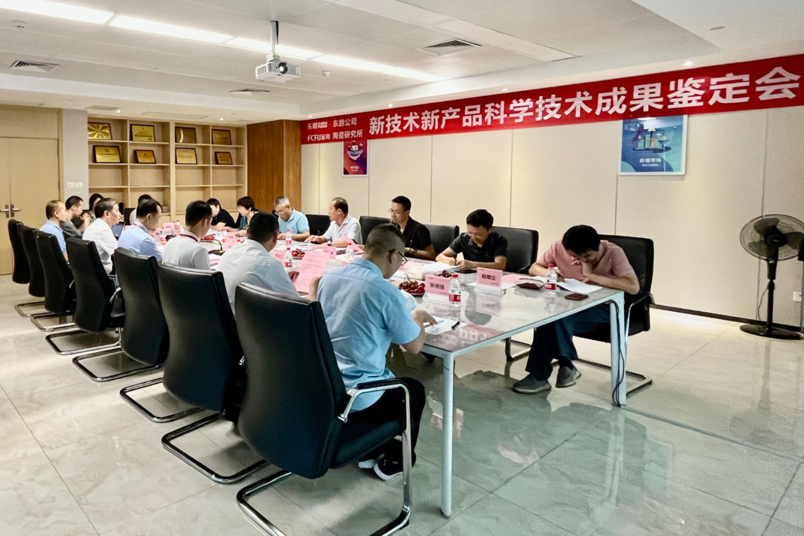 j9����վ�����й����ٷ���վ