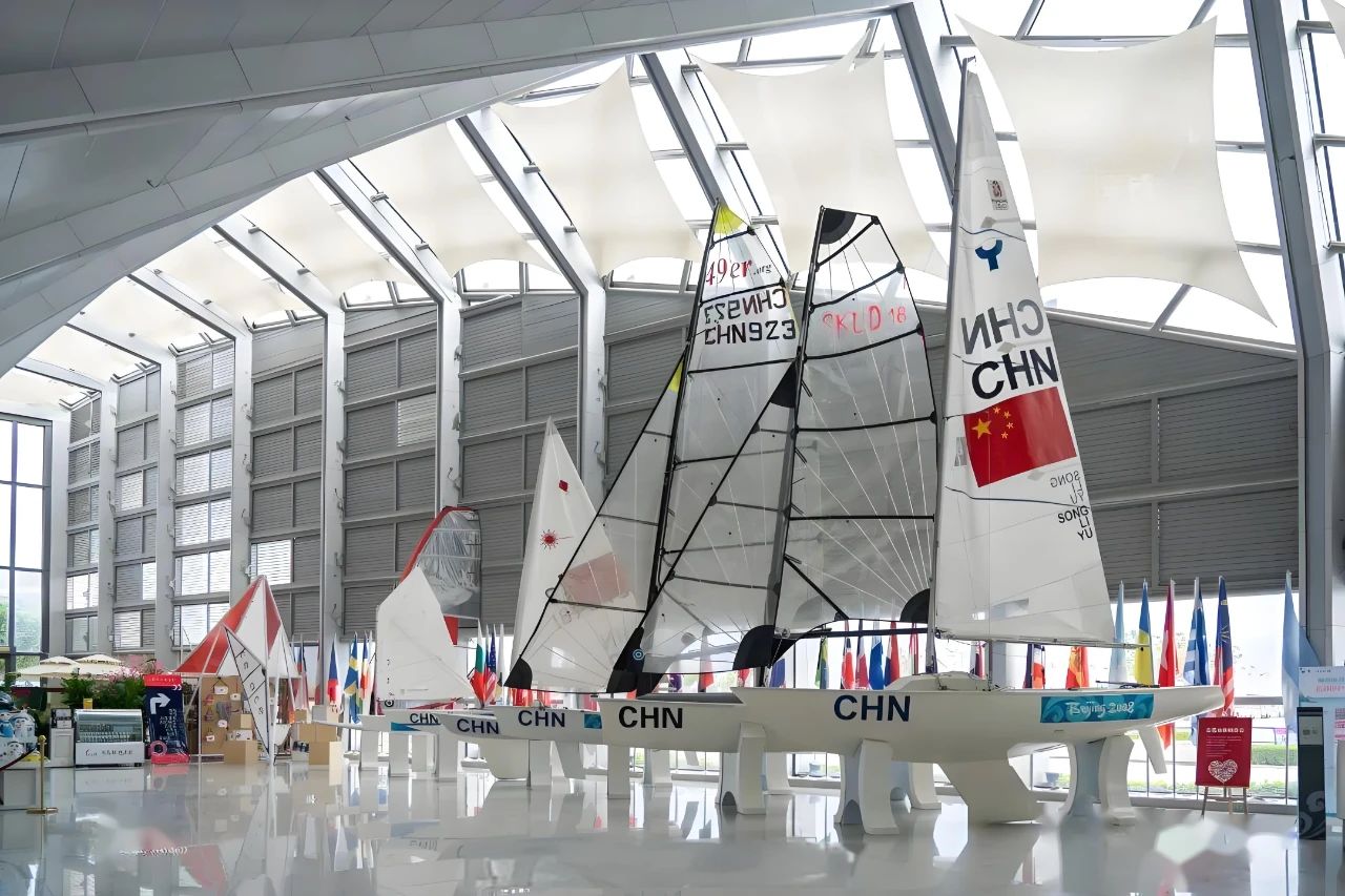 j9����վ�����й����ٷ���վ