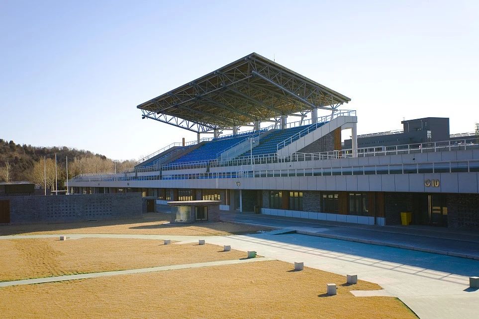 j9����վ�����й����ٷ���վ