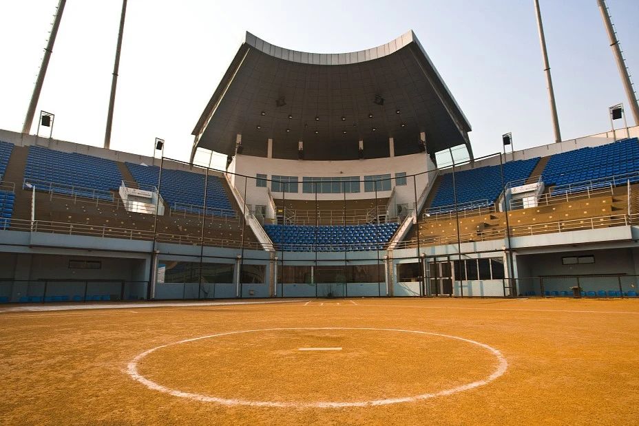 j9����վ�����й����ٷ���վ