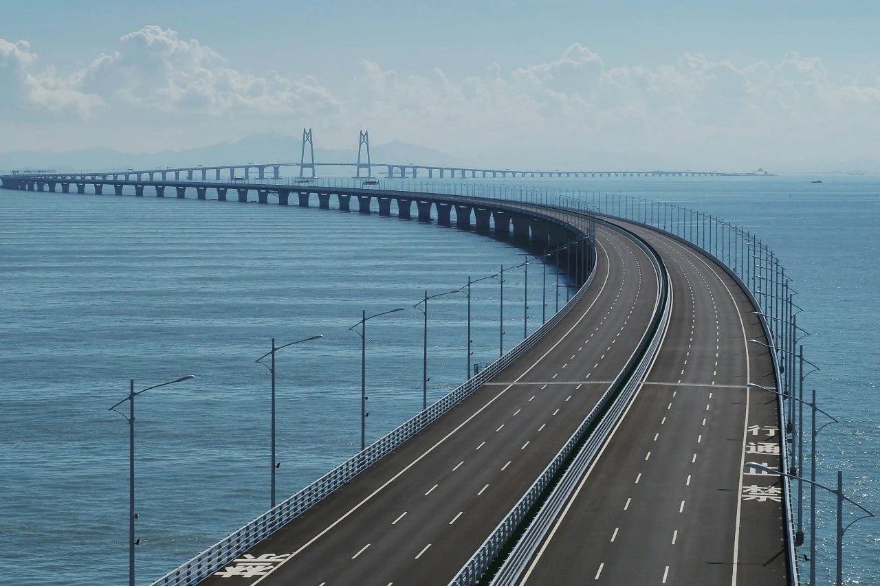 j9����վ�����й����ٷ���վ