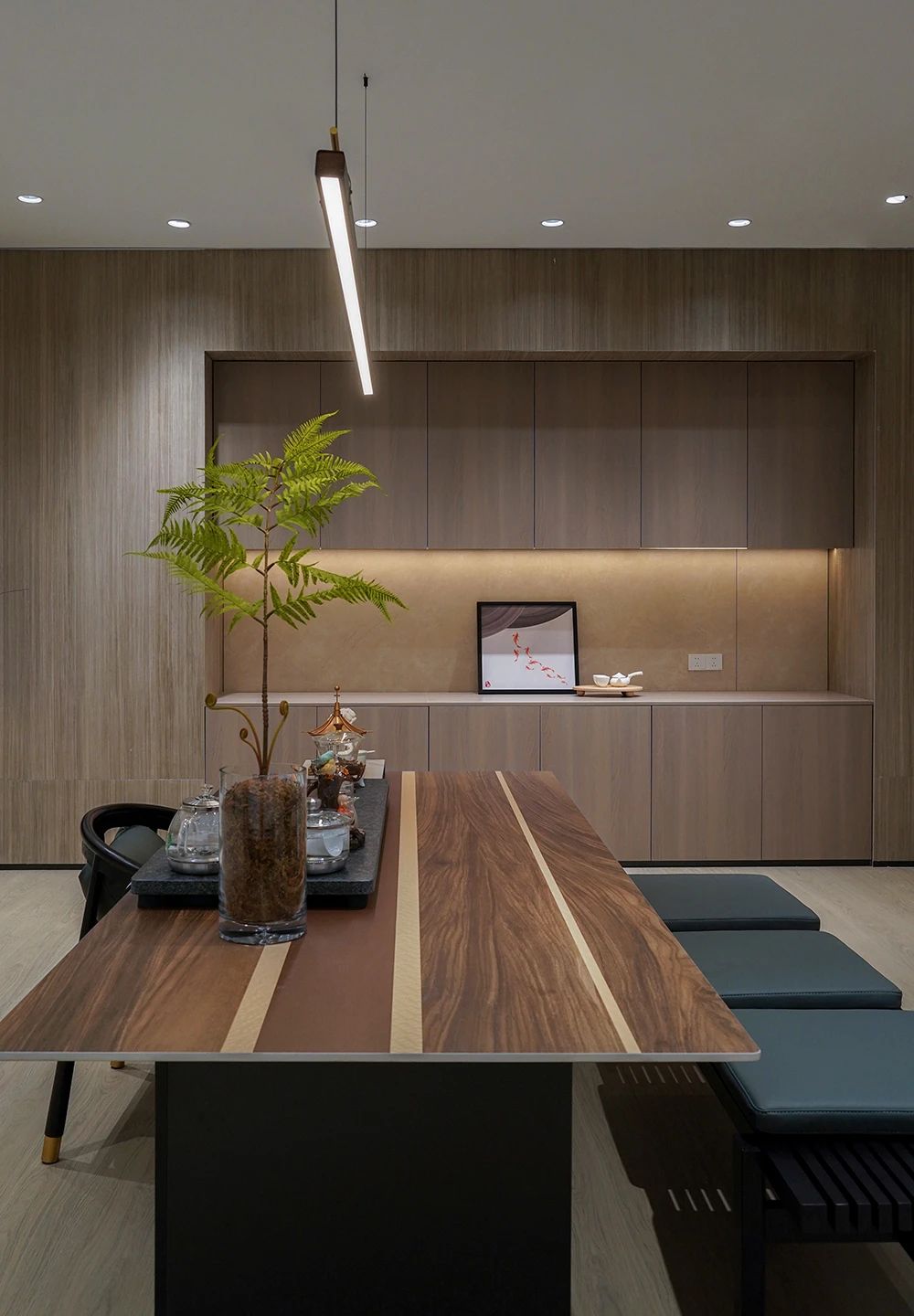 j9����վ�����й����ٷ���վ