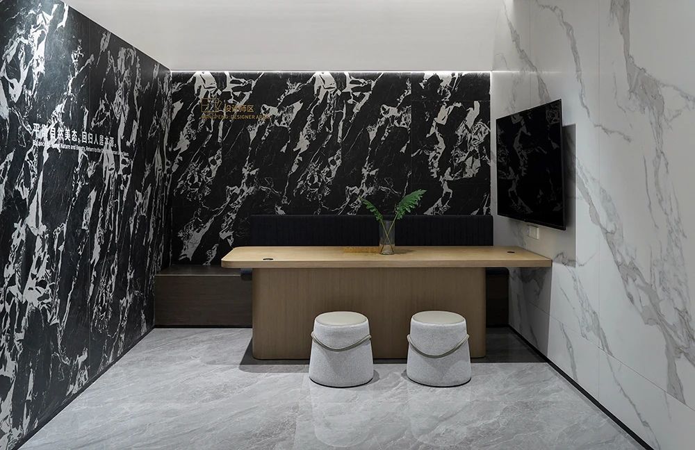 j9����վ�����й����ٷ���վ