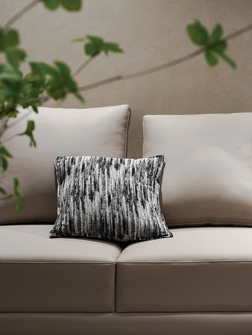 j9����վ�����й����ٷ���վ