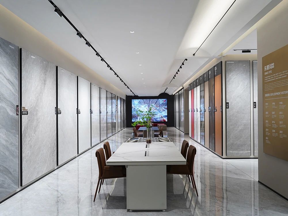 j9����վ�����й����ٷ���վ