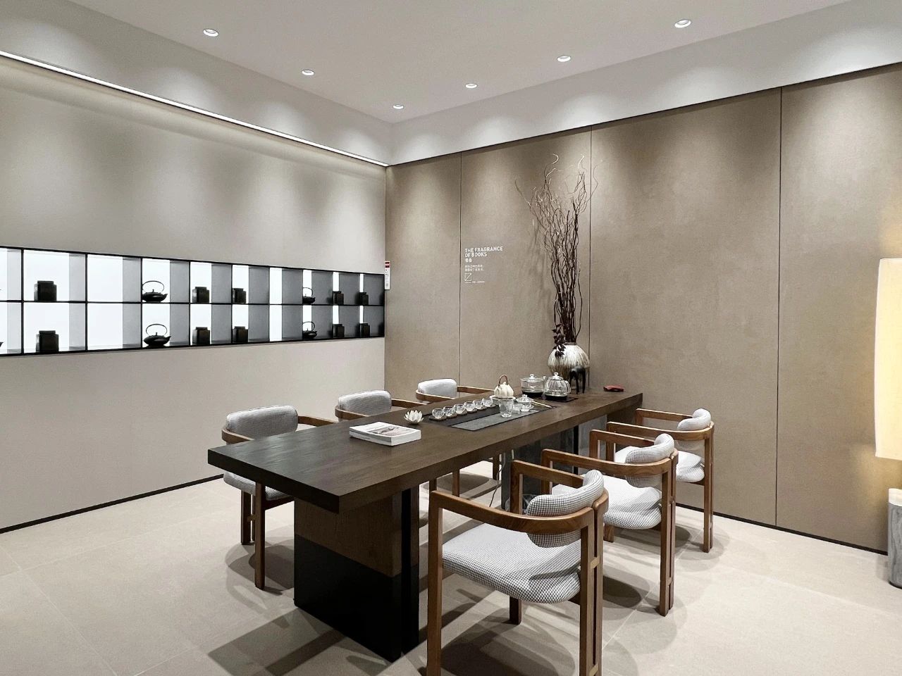 j9����վ�����й����ٷ���վ