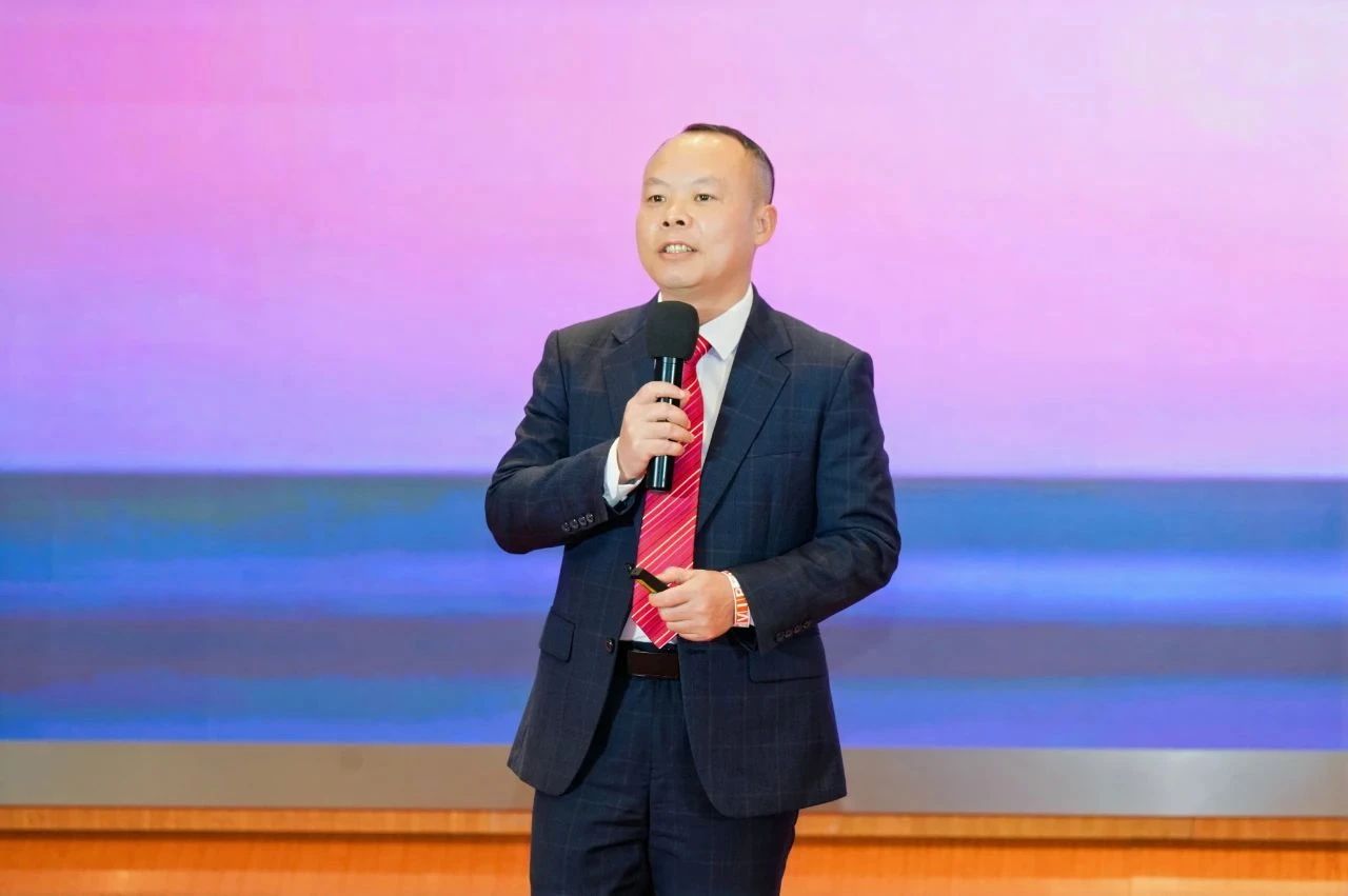 j9����վ�����й����ٷ���վ