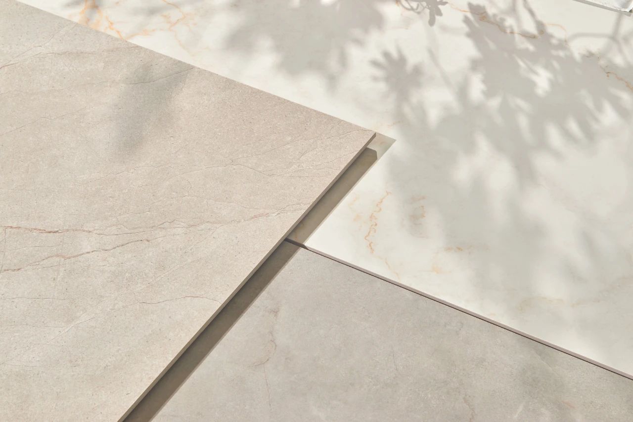 j9����վ�����й����ٷ���վ