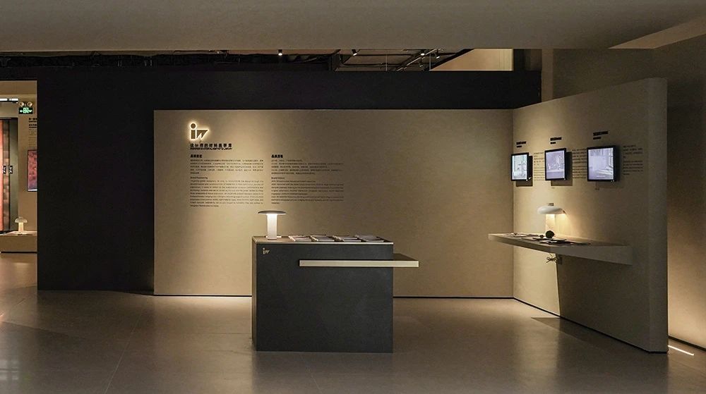 j9����վ�����й����ٷ���վ