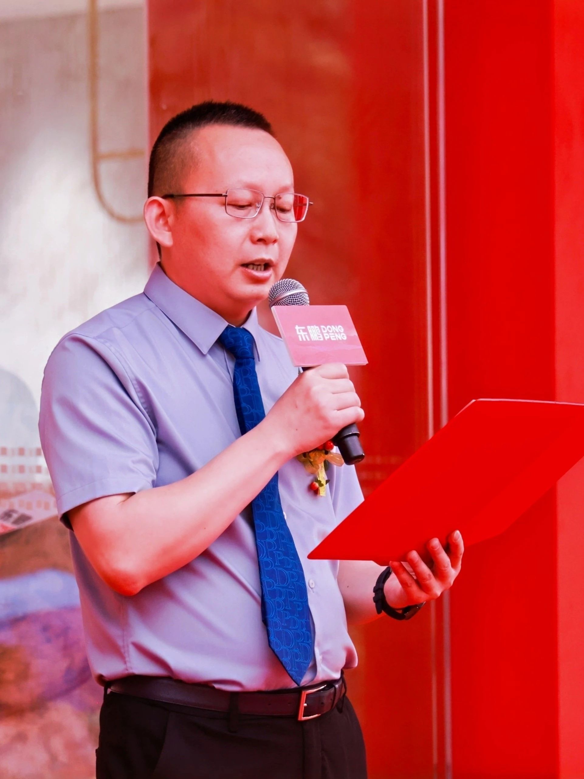 j9����վ�����й����ٷ���վ