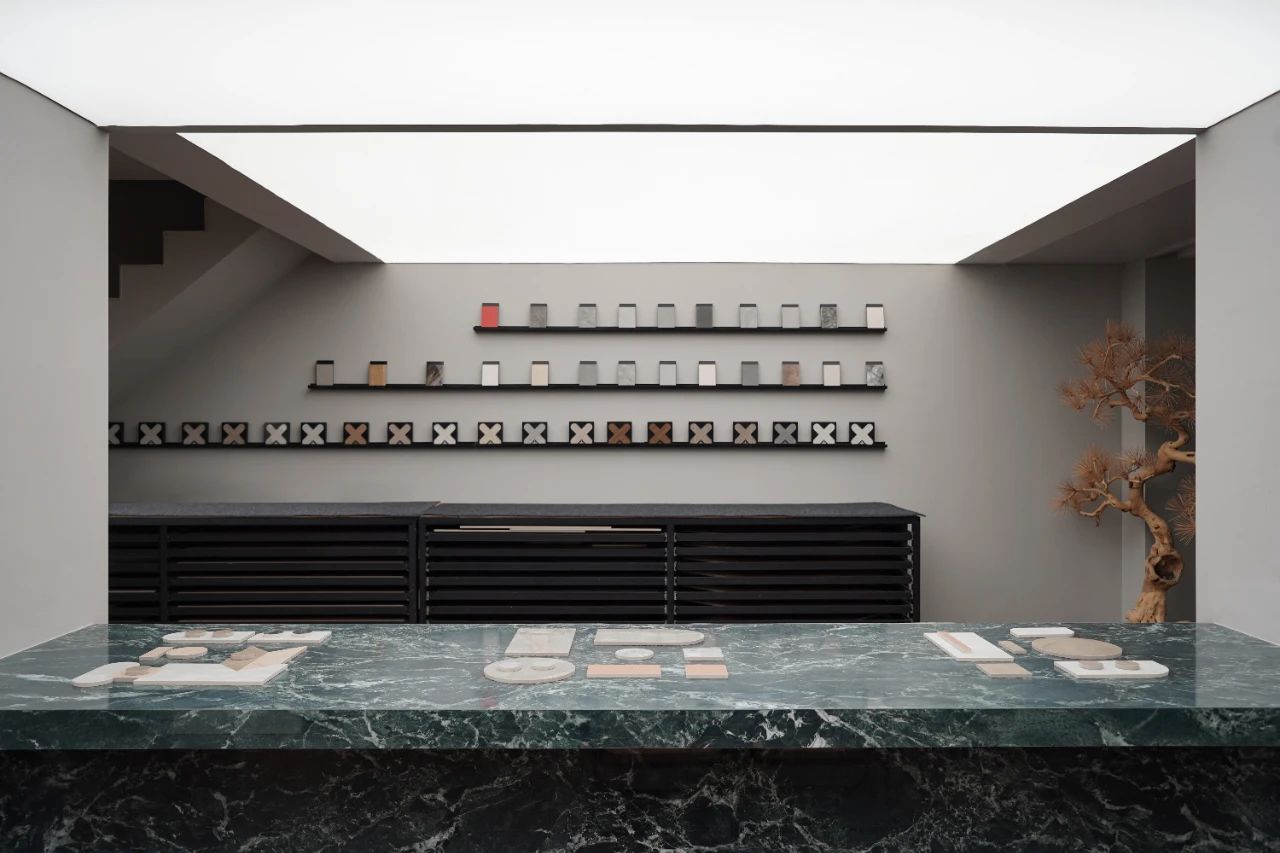 j9����վ�����й����ٷ���վ