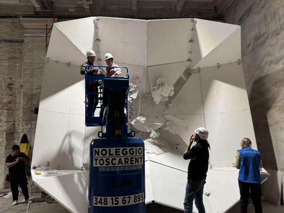 j9����վ�����й����ٷ���վ