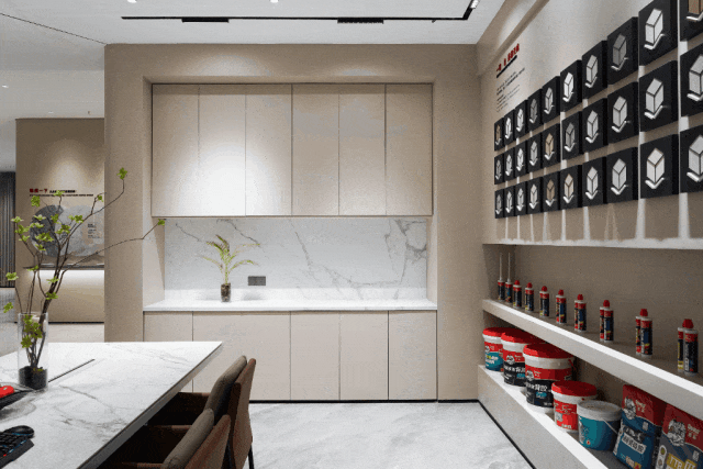 j9����վ�����й����ٷ���վ