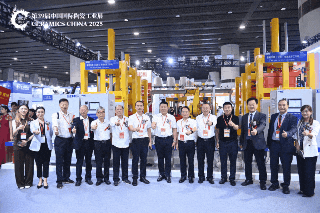 j9����վ�����й����ٷ���վ